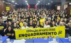 Plenária das docentes infantis do dia 30/5 no Club Municipal: veja o que aconteceu