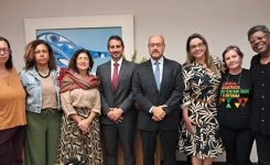 Sepe se reúne com governador, SEPLAG e SEEDUC